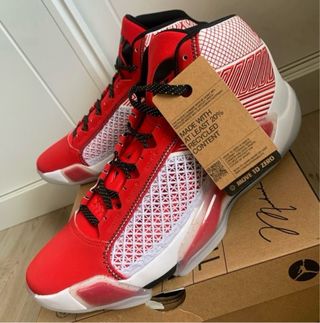 Zapatillas Jordan XXXVIII (38) - “Celebration”