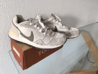 Zapatillas Nike Beige/Gris Talla 40