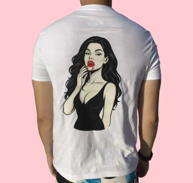 Camiseta Vampiresa kamishensa 