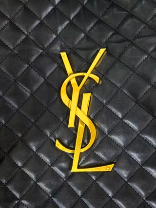 Bolso YSL Negro Grande Acolchado Dorado
