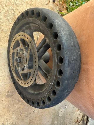 Rueda patinete Xiaomi con disco freno + recambio