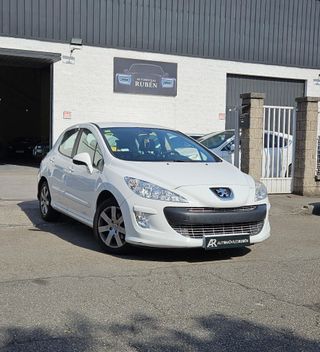 PEUGEOT 308 Confort 1.6 HDI 110 FAP CMP Auto.