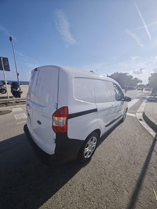 FORD Transit Courier Van 1.5 TDCi 56kW Trend