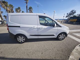 FORD Transit Courier Van 1.5 TDCi 56kW Trend