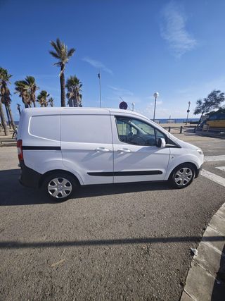 FORD Transit Courier Van 1.5 TDCi 56kW Trend