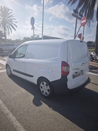 FORD Transit Courier Van 1.5 TDCi 56kW Trend