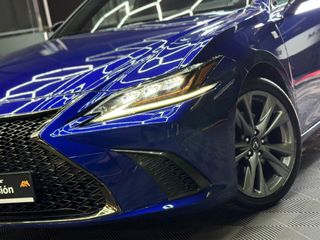 LEXUS IS 2.5 300h F Sport + Cuero