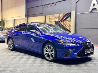 LEXUS IS 2.5 300h F Sport + Cuero