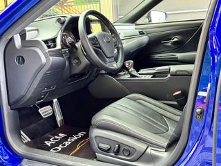 LEXUS IS 2.5 300h F Sport + Cuero