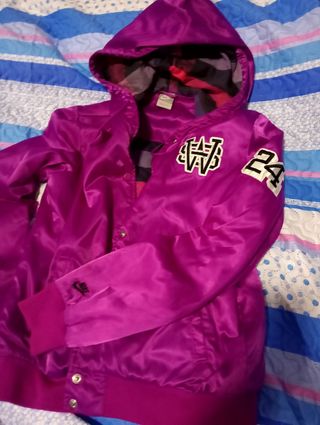 Chaqueta Nike Lila con Forro