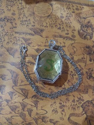 Guardapelo Salazar Slytherin Harry Potter