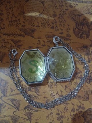 Guardapelo Salazar Slytherin Harry Potter
