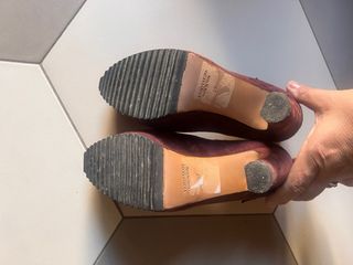 Décolleté camoscio tacco alto