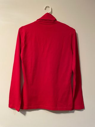 Jersey cuello alto rojo con collar