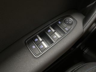 RENAULT Captur Captur TCe Mild hybrid Evolution EDC 117kW