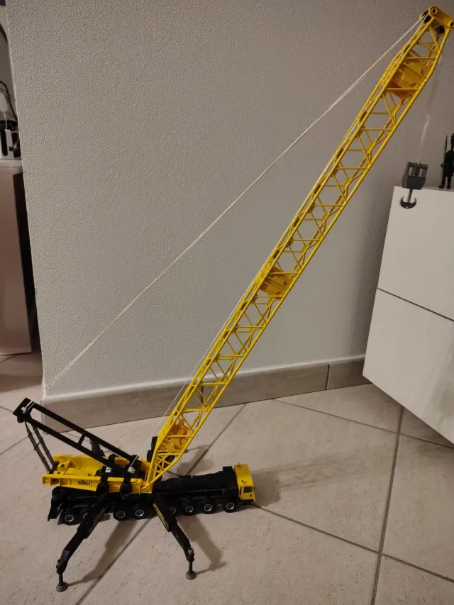 Modellino Autogru Siku 1:50 incompleta 