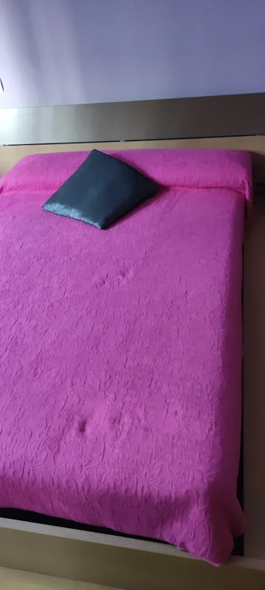 Colcha fucsia cama 1,35 cm