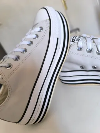 Converse plataforma blancas