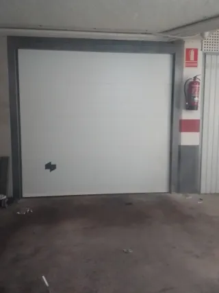Puerta de garaje automática