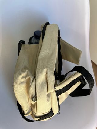 Riñonera beige con dibujo de chef