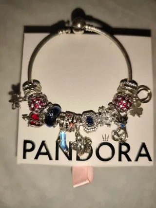 Pulsera de Plata  Pandora con charm nuevo sin usar