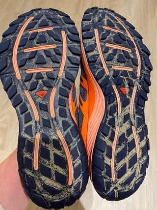 Deportivas Salomon Azul y Naranja. ideal gimnasio.