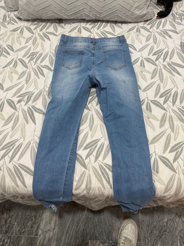 Vaqueros Shein rotos