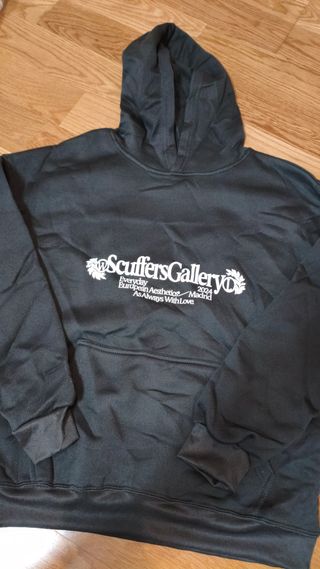 Sudadera Scuffers Negra con Logo