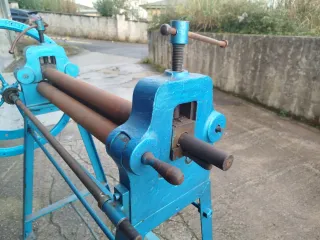 Rodillo para metal azul