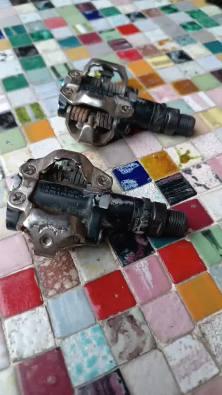 Pedales Shimano