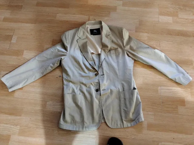 Chaqueta Burberry Beige