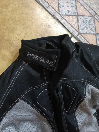 Chaqueta mujer talla XS con chubasquero y pantalón