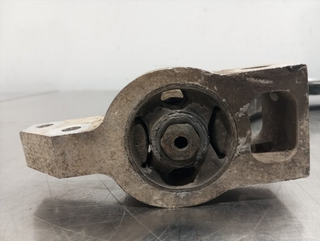 BRAZO SUSPENSION INFERIOR DELANTERO DERECHO VOLKS