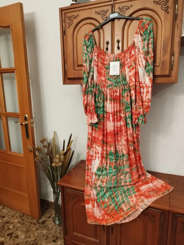 Vestido largo estampado talla L