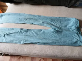 Pantalones mallas pata ancha



