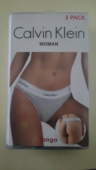 Pack 3 tangas Calvin Klein a estrenar.