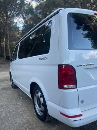 Volkswagen California beach Camper