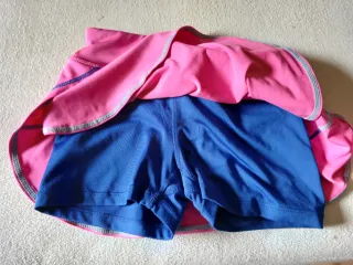 Falda pantalon deportivo rosa y azul