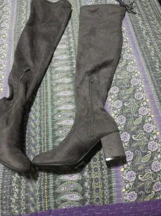 Botas altas grises mujer