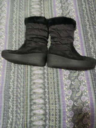 Botas altas de mujer negras