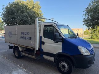 Iveco Daily basculante 