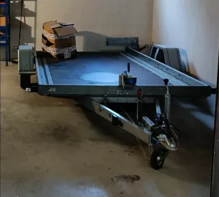 Plataforma 750kg Cuni Silver 330 con freno