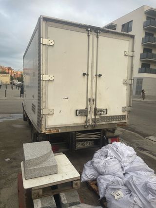 Camión frigorífico  iveco Daili 50c13 año 2002