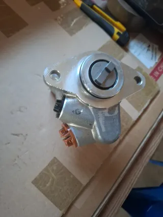 Bomba Dirección Mercedes Unimog  y axor