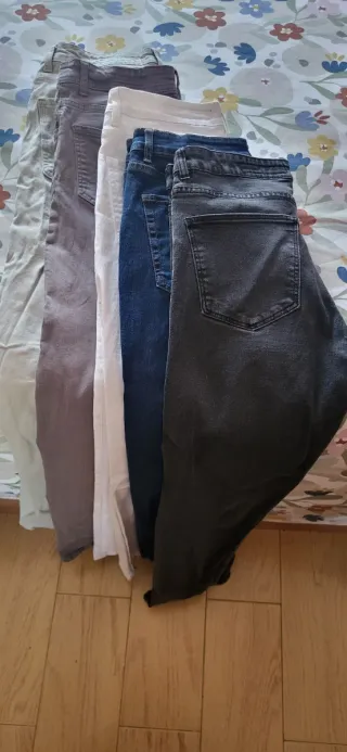 Pantalones vaqueros varios colores