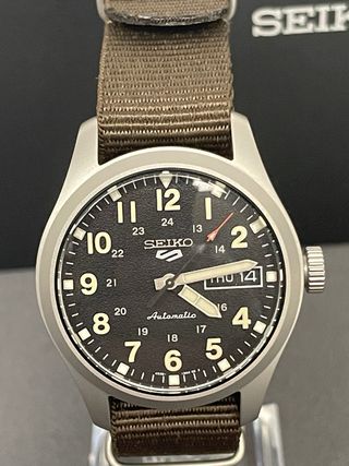 Reloj SEIKO 5 Sport Field Series 36,4mm SRPJ85K1