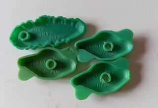 Lotto 4 Basette Nardi Italy per soldatini anni 70