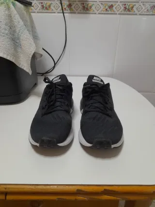 Zapatillas Nike Zoom Structure 22 Negras