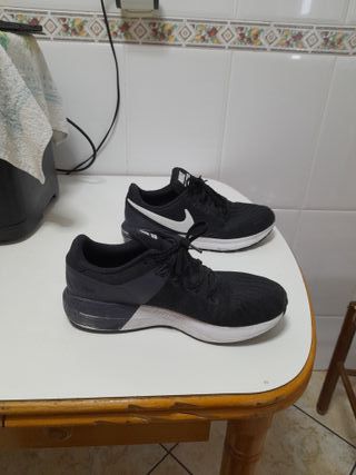 Zapatillas Nike Zoom Structure 22 Negras