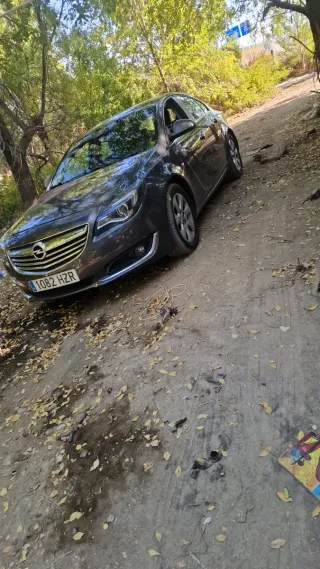 opel insignia  2.0 2015